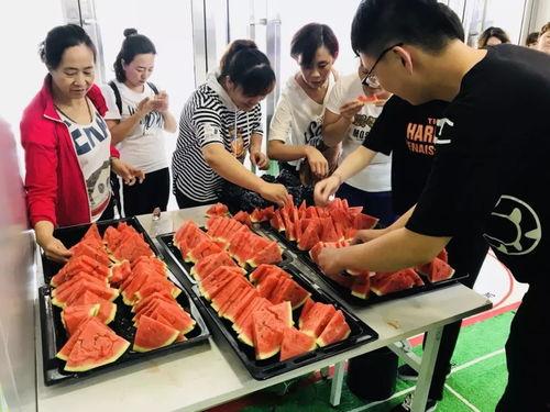 最高大上的吃瓜群众,揭秘娱乐圈最高大上吃瓜群众的幕后故事