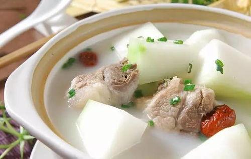 一名吃瓜嗑瓜子群众,揭秘吃瓜群众的嗑瓜子日常